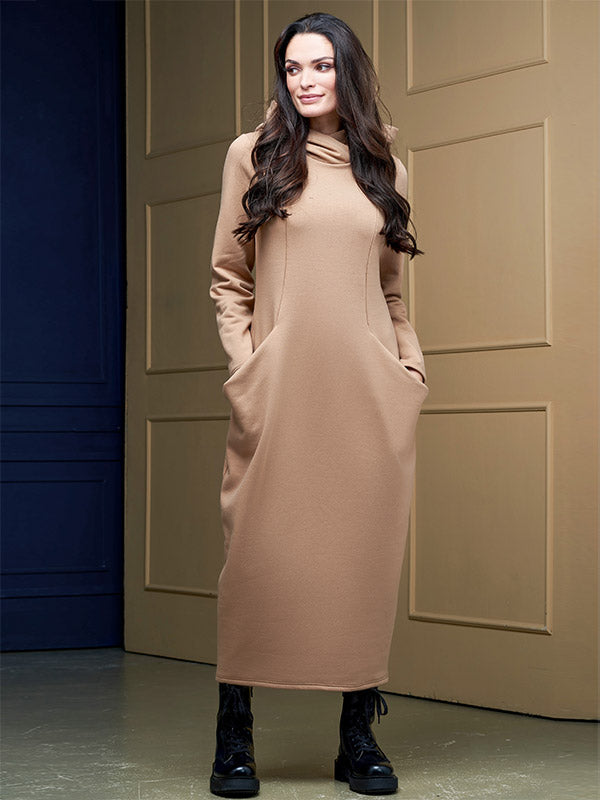 Lega ilga medvilninė suknelė su gobtuvu "Patricia Sand"