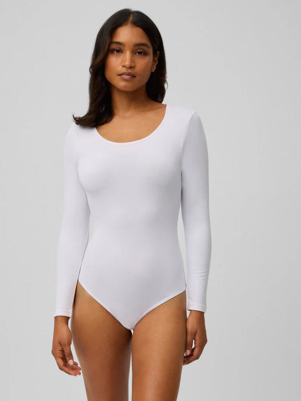 Ysabel Mora termo glaustinukė "Odeta White"