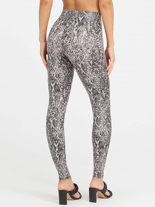 Spanx koreguojantys dirbtinės odos leginsai "Faux Leather Snake Shine Grey Snake"