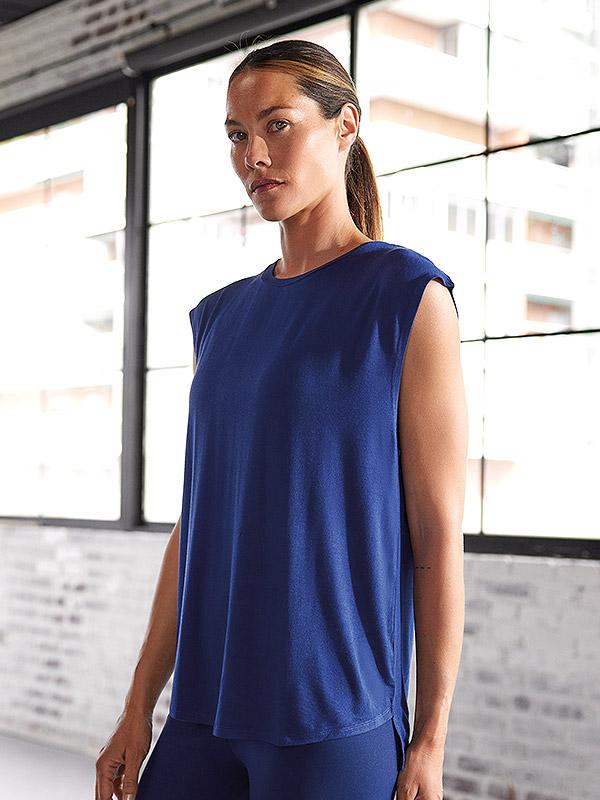 Ysabel Mora спортивная футболка из вискозы "Gina Dark Blue"