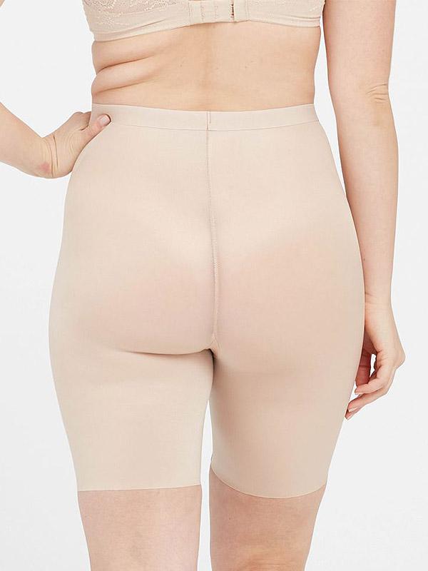 Spanx korrigeerivad lühikesed püksid "Thinstincts® Nude"