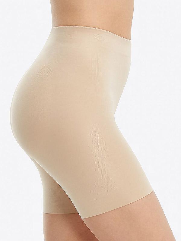 Spanx korrigeerivad tuharapolsterdusega lühikesed püksid "Suit Your Fancy Booty Booster Nude"