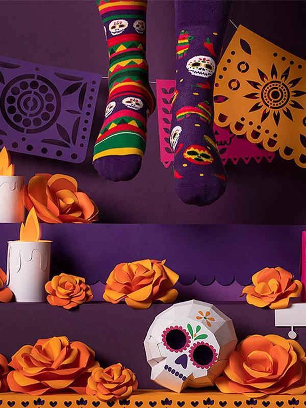 Many Mornings unisex puuvillased sokid "Fiesta Mexicana Violet - Multicolor"