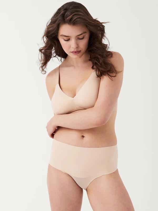 Spanx vormivad kõrge pihaga püksikud "Undie-tectable® Nude"