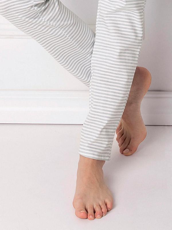Aruelle puuvillane pidžaama "Catwoman Long White - Grey Stripes"