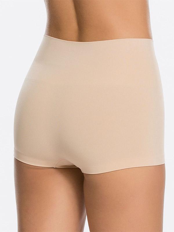 Spanx korrigeerivad lühikesed püksid "Everyday Shaping Nude"