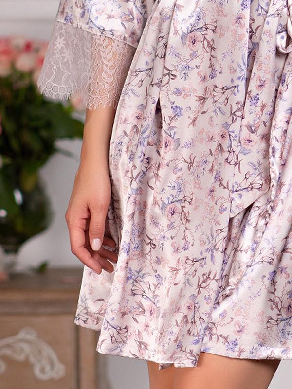MiaMia pitsiga siidist hommikumantel "Vladlena Short Pearl - Multicolor Floral Print"