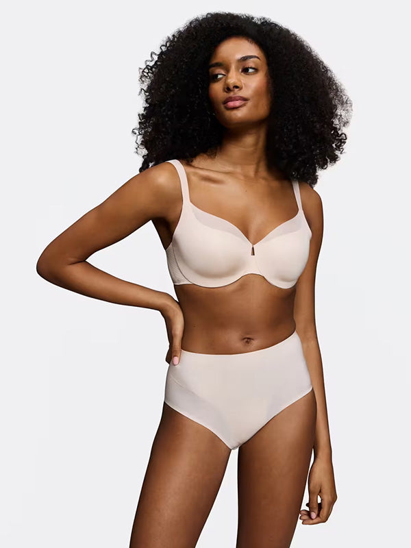 Triumph korrigeerivad kõrge vöökohaga aluspüksid "BMU Illusion Curve Maxi Nude"