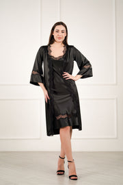 juodas šilkinis chalatas