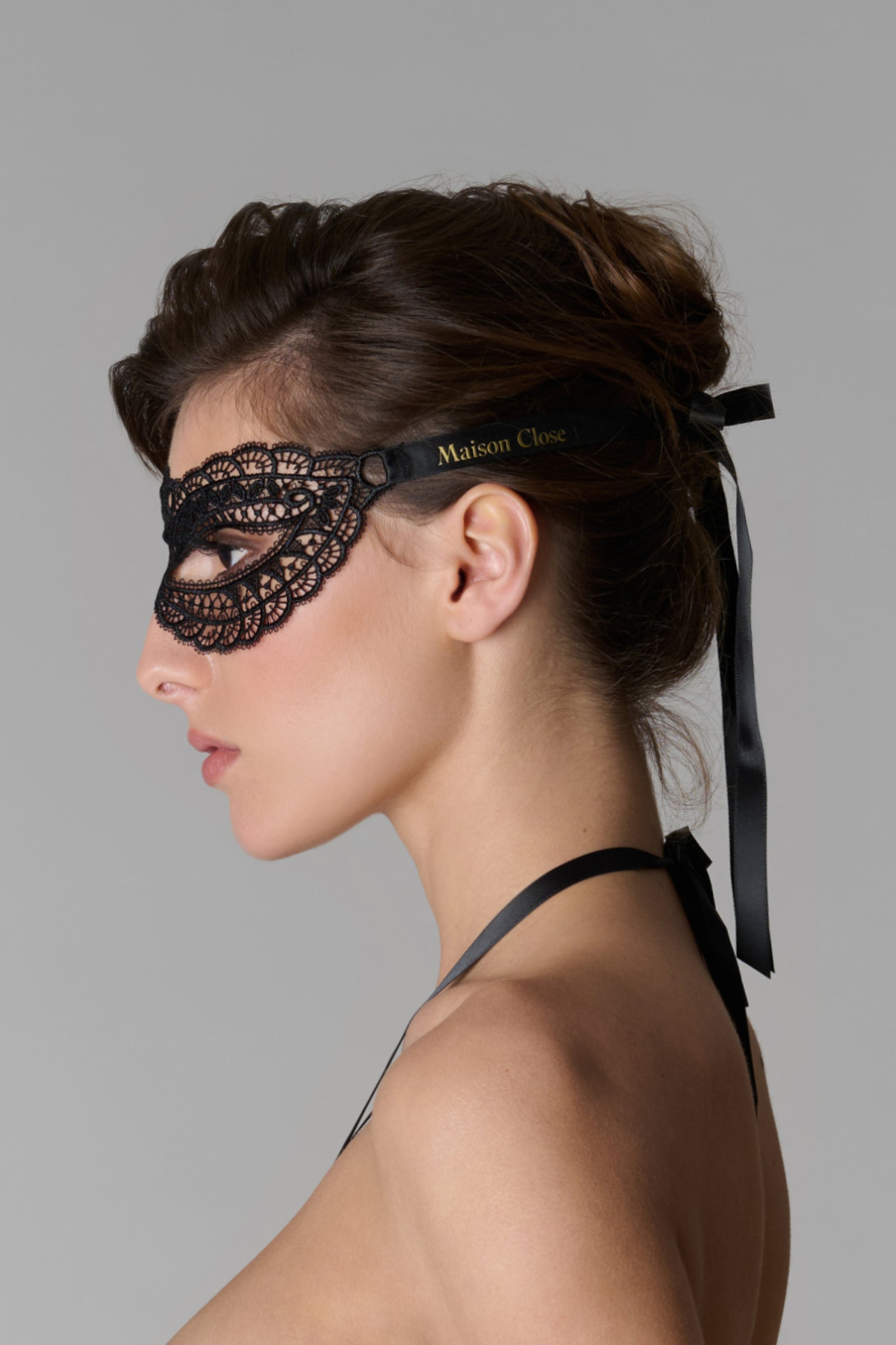 Maison Close Laced Mask Le Ravissant 2 Black
