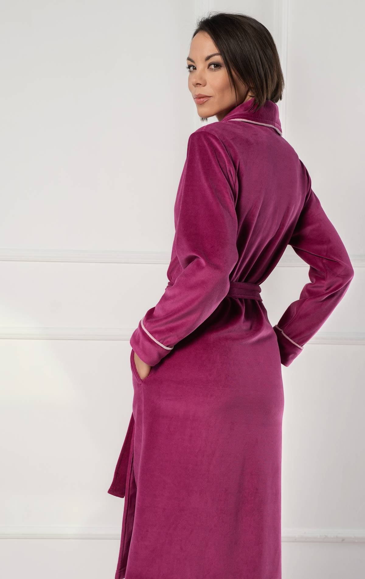 medvilninis chalatas moterims