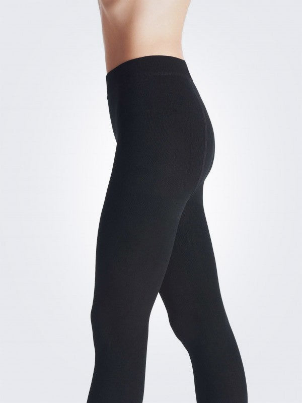 Oroblu nepermatomos šiltos pėdkelnės "Warm & Soft 100 Den Black"