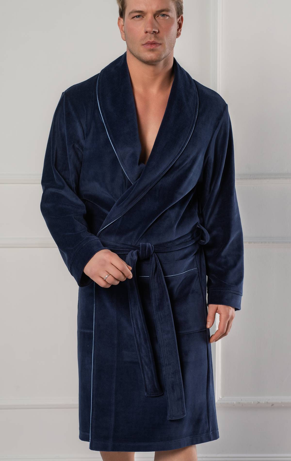 Belmanetti Men's Cotton Bathrobe Roberto Dark Blue Velour