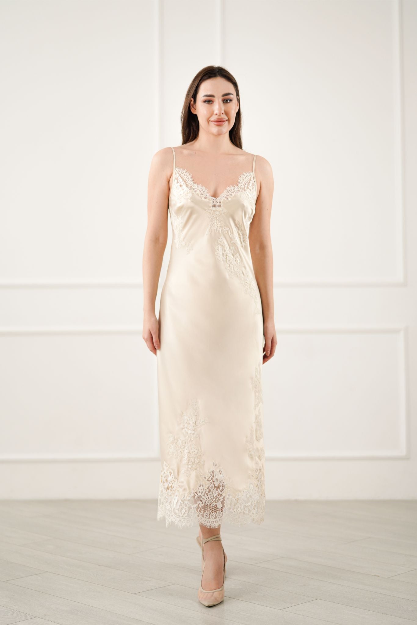 ilgi šilkiniai naktiniai