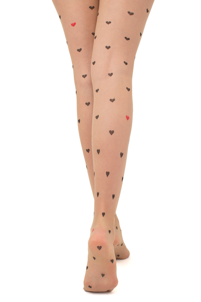 nude spalvos pėdkelnės širdelių rašto