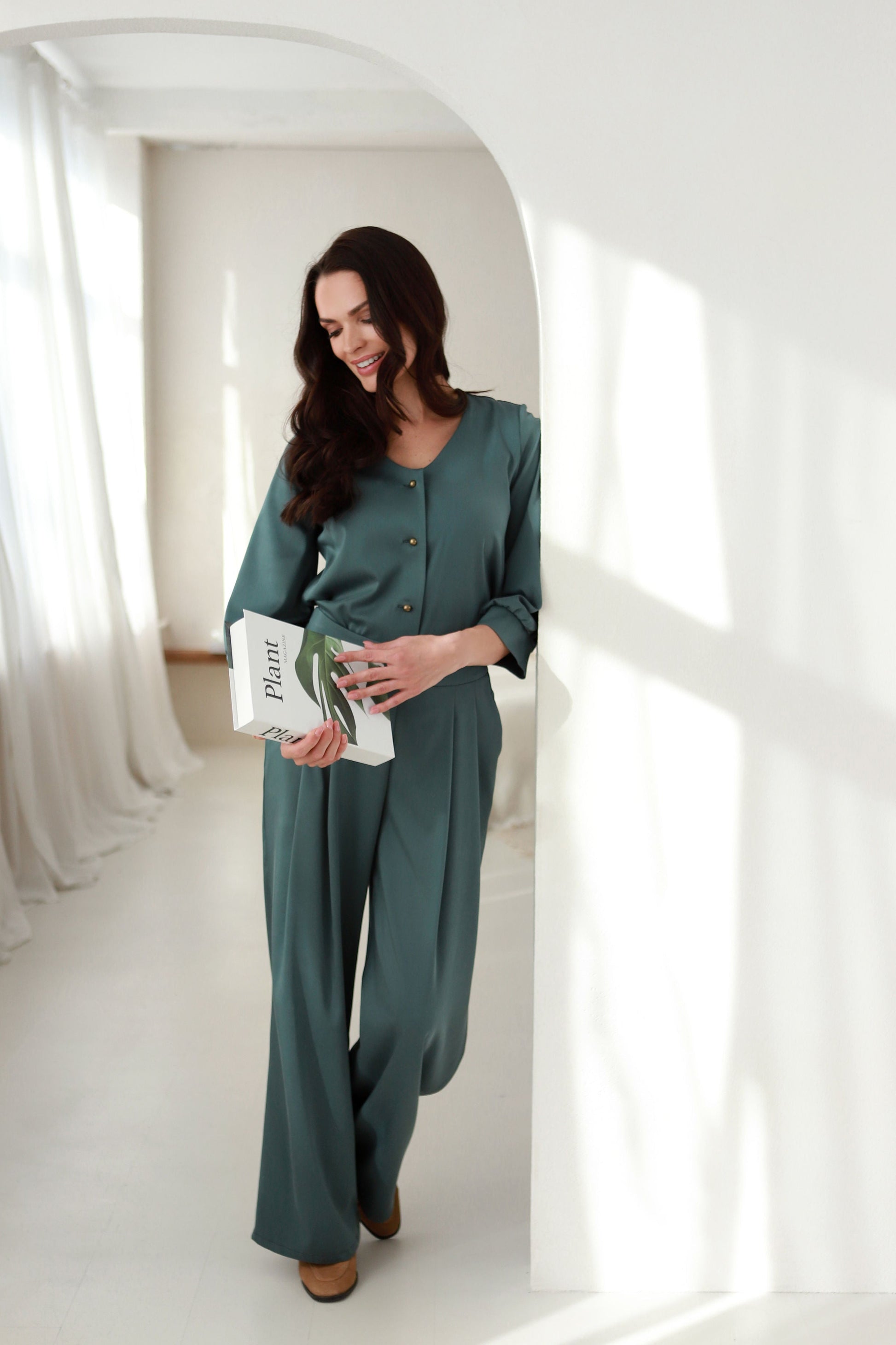 moteriški marškiniai