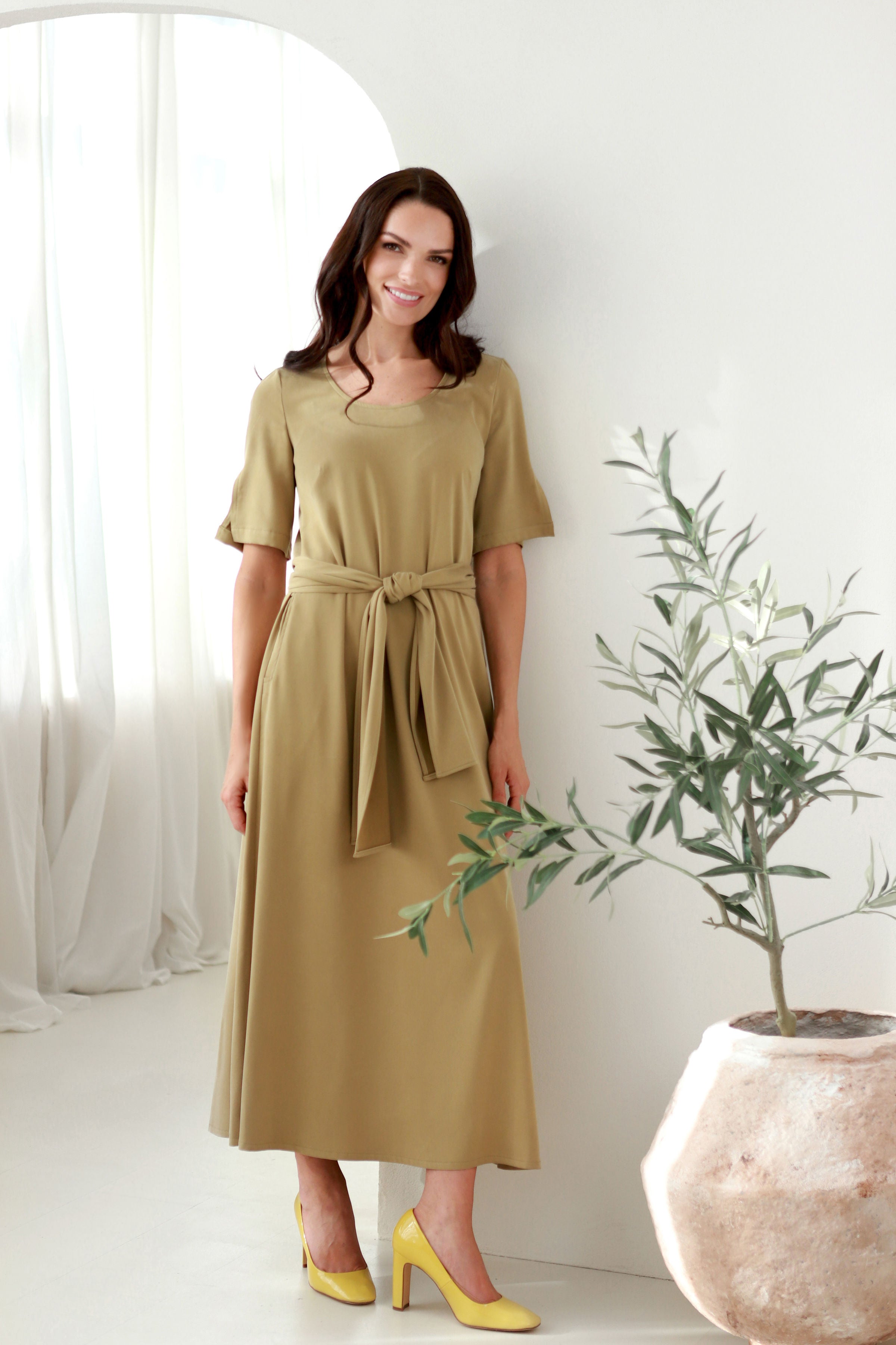 Lega minimalistlik midikleit 