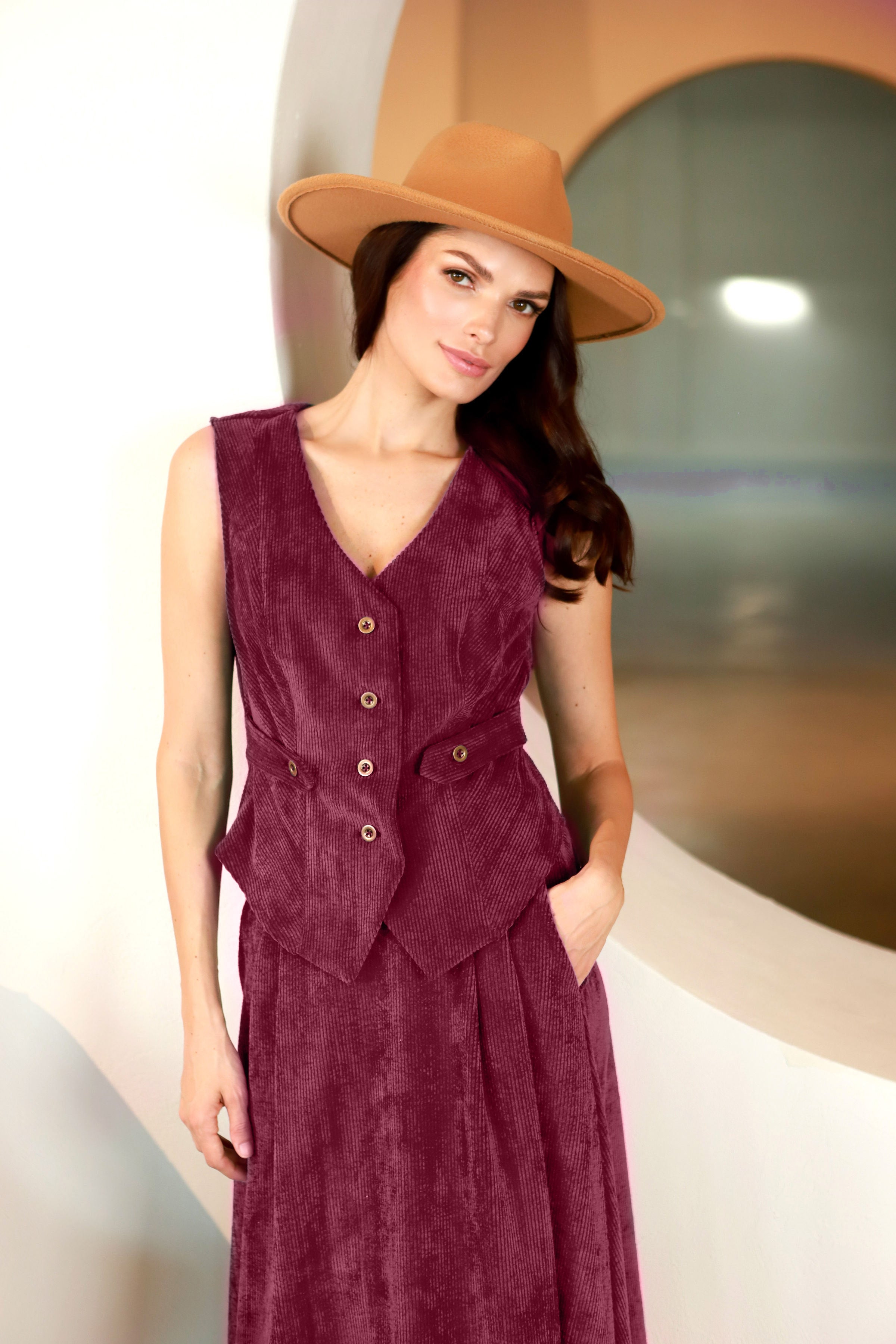 Lega бархатный жилет 