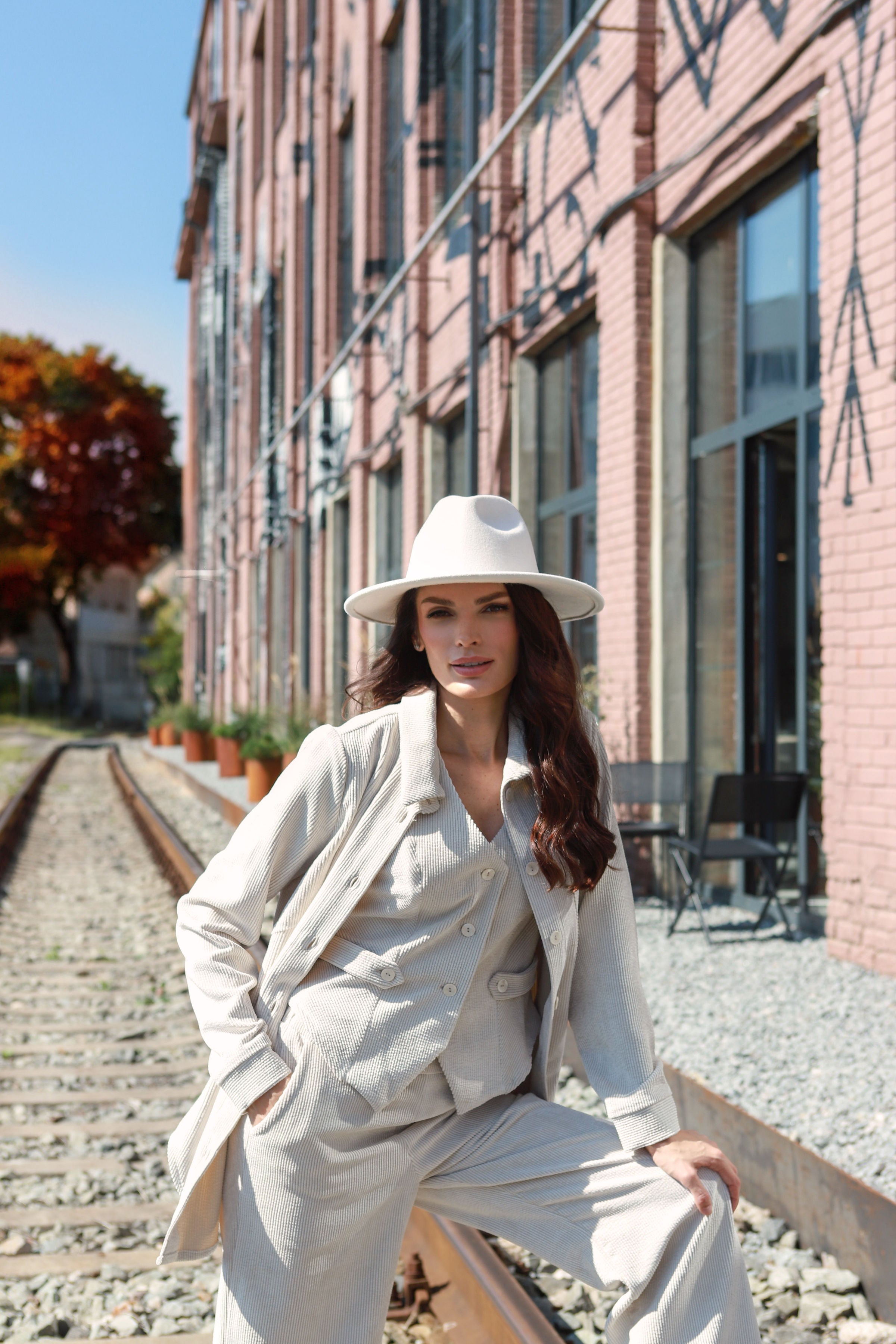 Lega sametjakk "Gerda Beige Velvet"