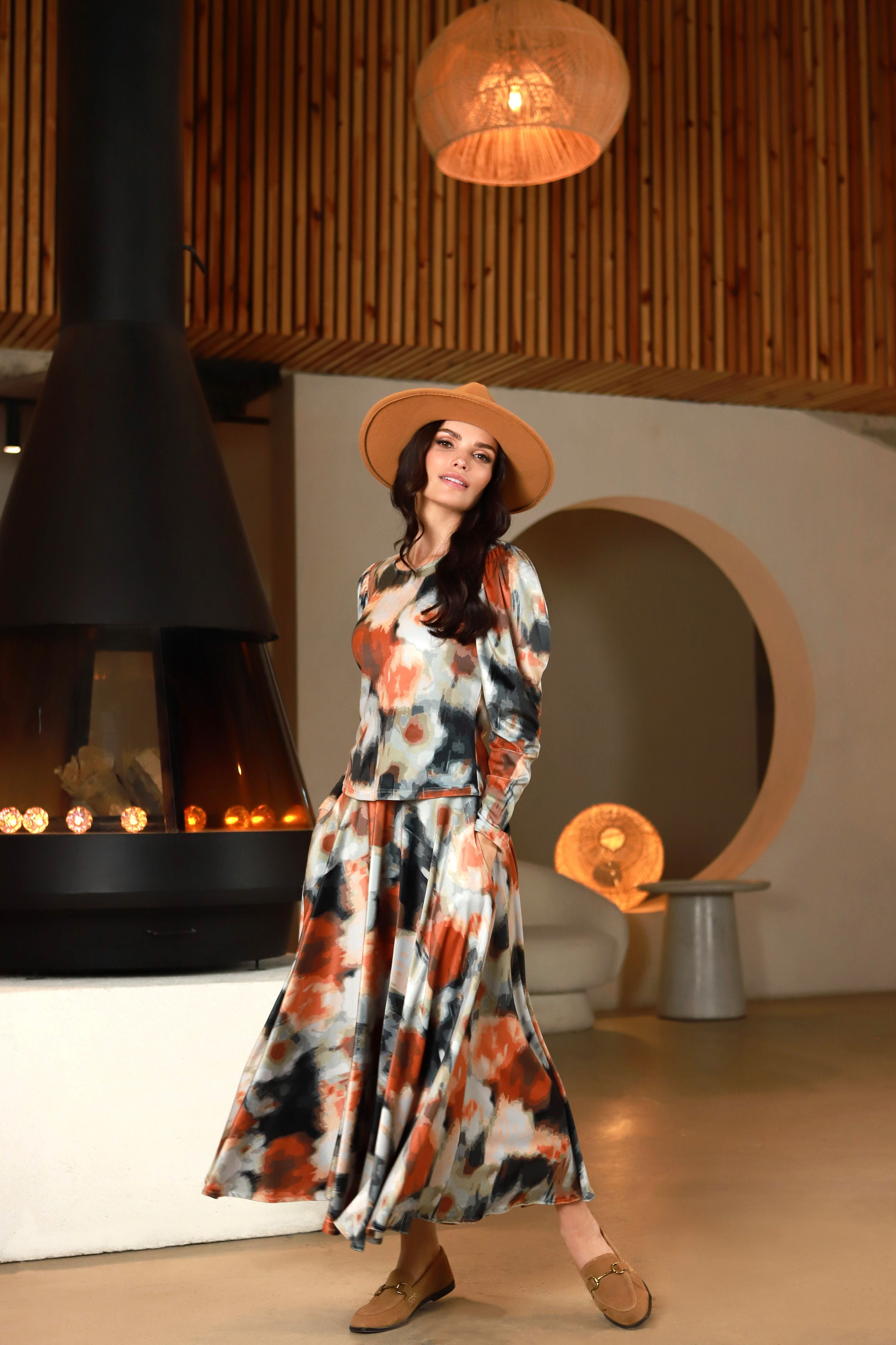 Lega spalvota veliūrinė palaidinė Olivia