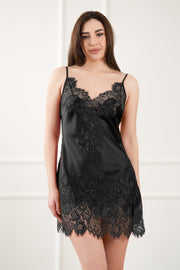 juodo šilko naktiniai