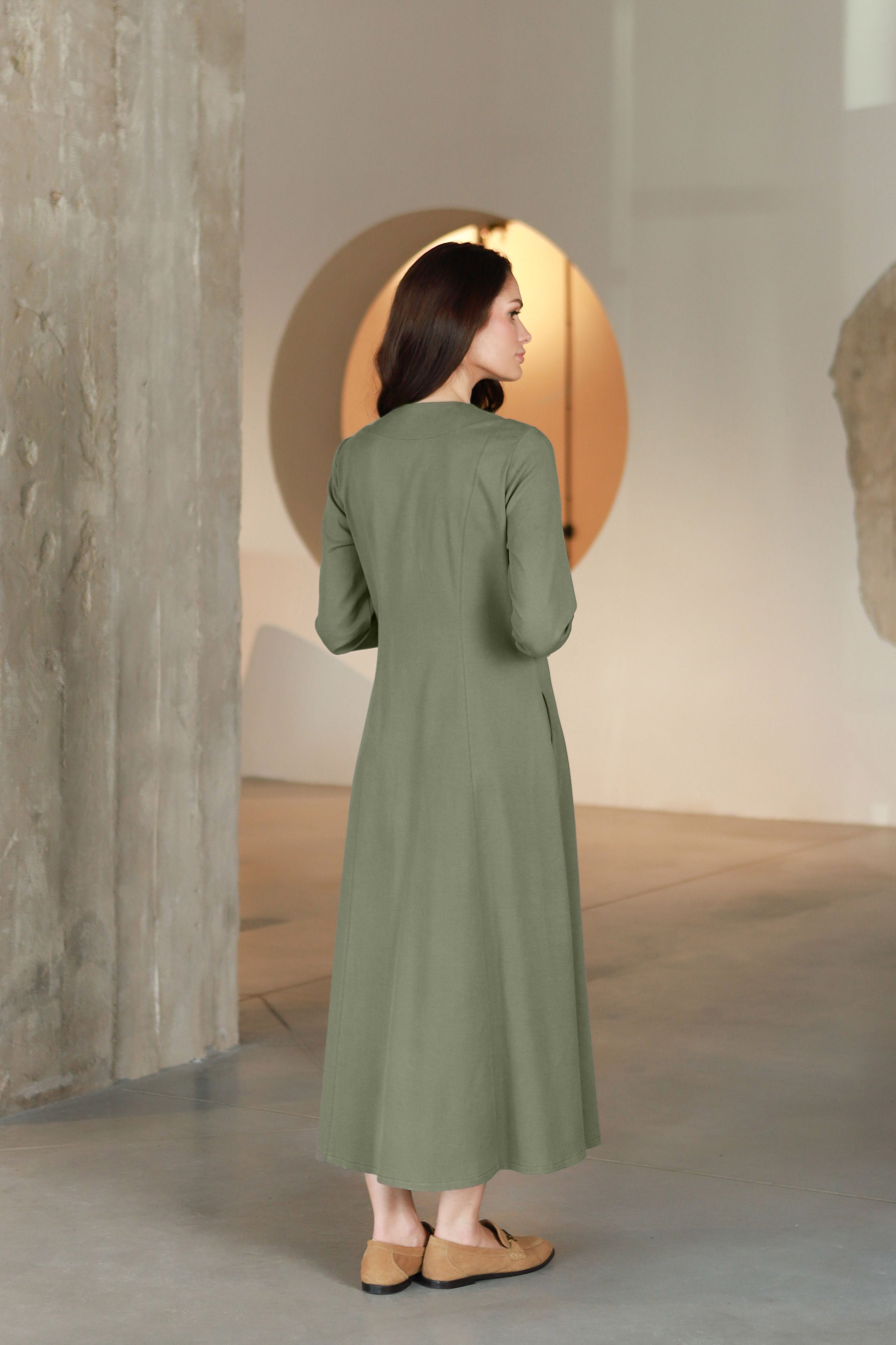 Lega midi kleit nööpidega "Ivana Olive Grey"