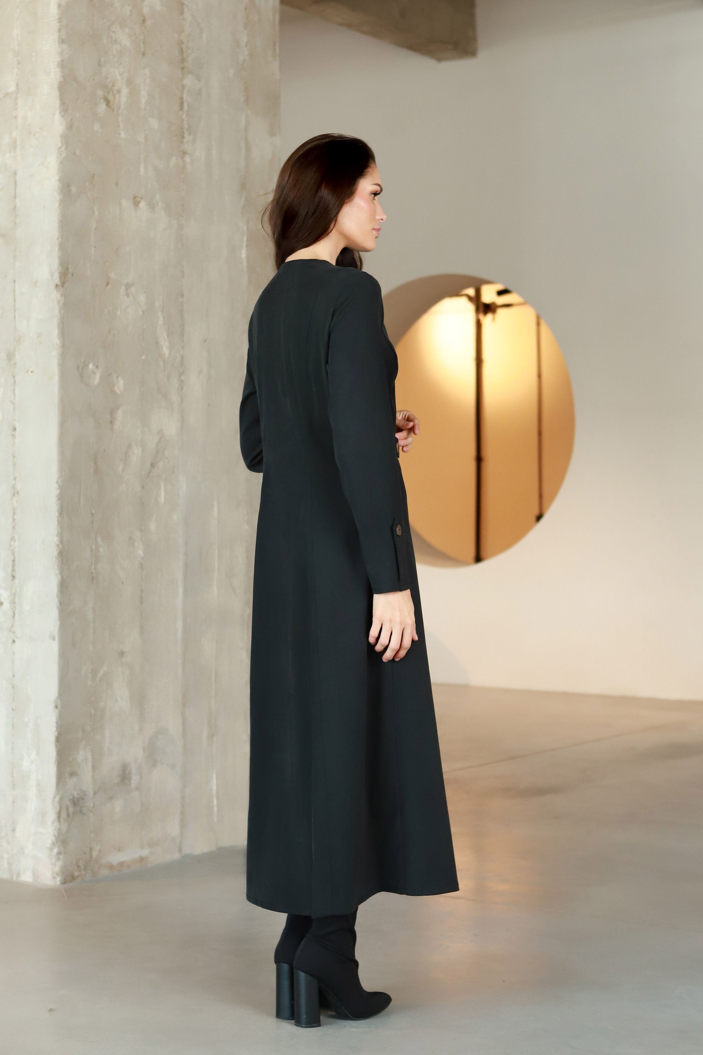 Lega midi kleit nööpidega "Ivana Graphite Black"