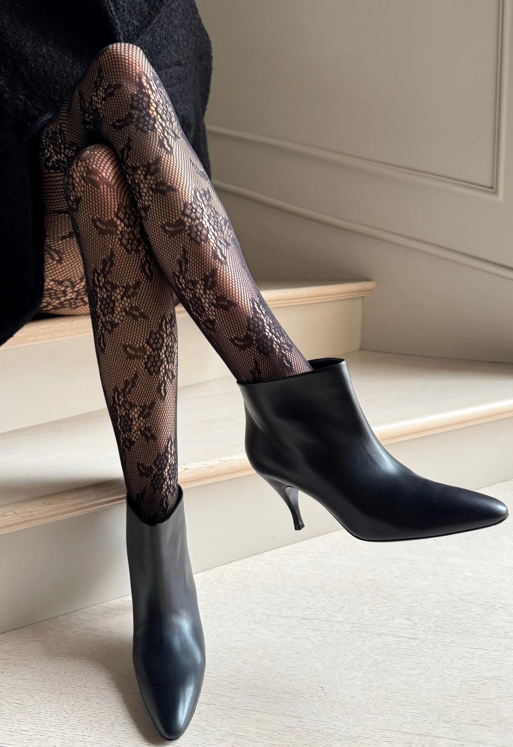 Veneziana Patterned Fishnet Tights Gia Black