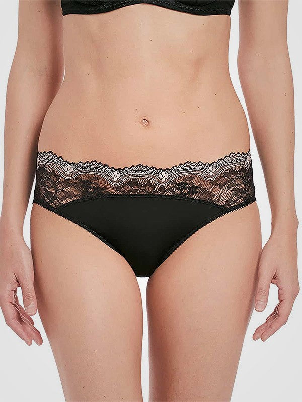 Wacoal kelnaitės "Irresistible Black"
