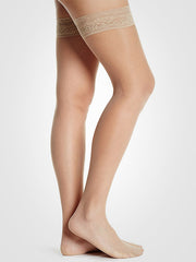 Oroblu prilipinamos kojinės "Chic Up 15 Den Nude"