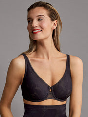 Triumph krūtinę mažinanti liemenėlė su lankeliais "Wild Rose Sensation W01 Black"
