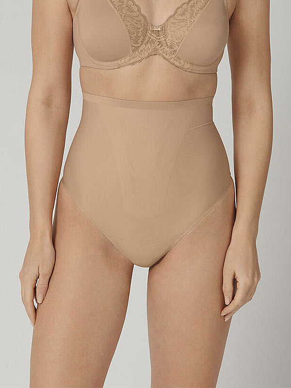 Triumph glotninančios aukšto juosmens kelnaitės stringai "Shape Smart Highwaist String Nude"