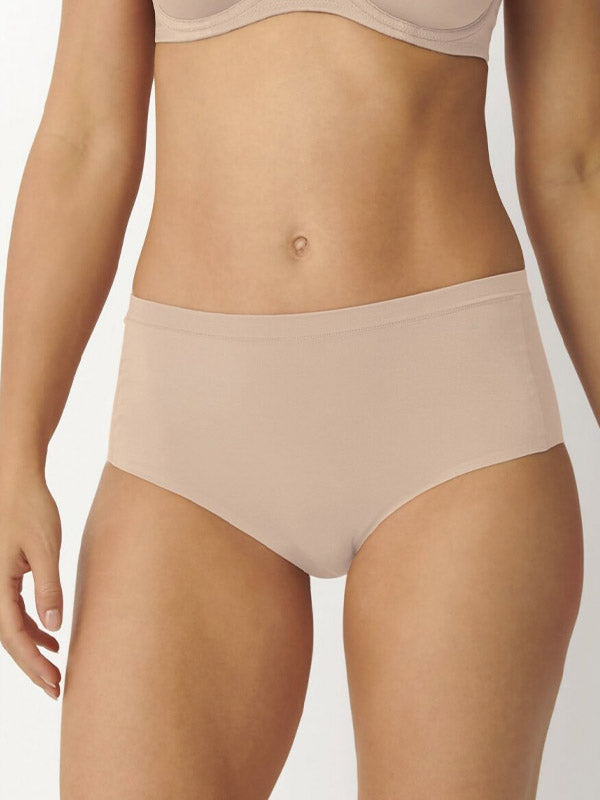 Triumph itin tamprios modalo kelnaitės "Smart Natural Maxi EX Nude"