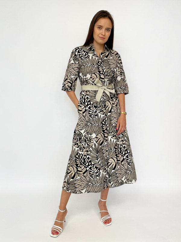 Il Vento E La Seta medvilninė midi suknelė su dirželiu "Laurita Sand - Black Floral Print"