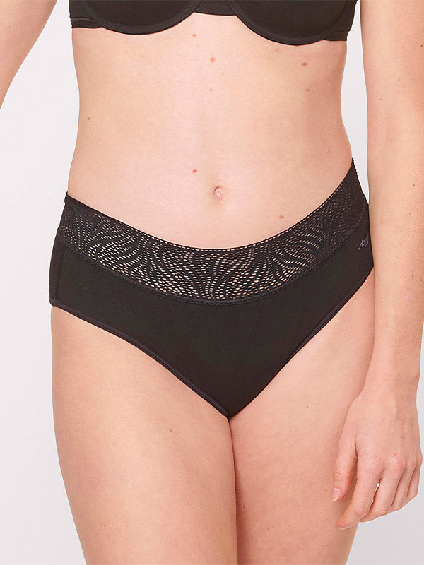 Sloggi hipster kirpimo menstruacinės kelnaitės "Period Pants Medium Black"