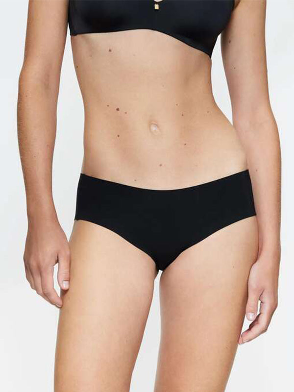 Triumph lazeriu kirptos hipster kelnaitės "Smart Invisible Black"