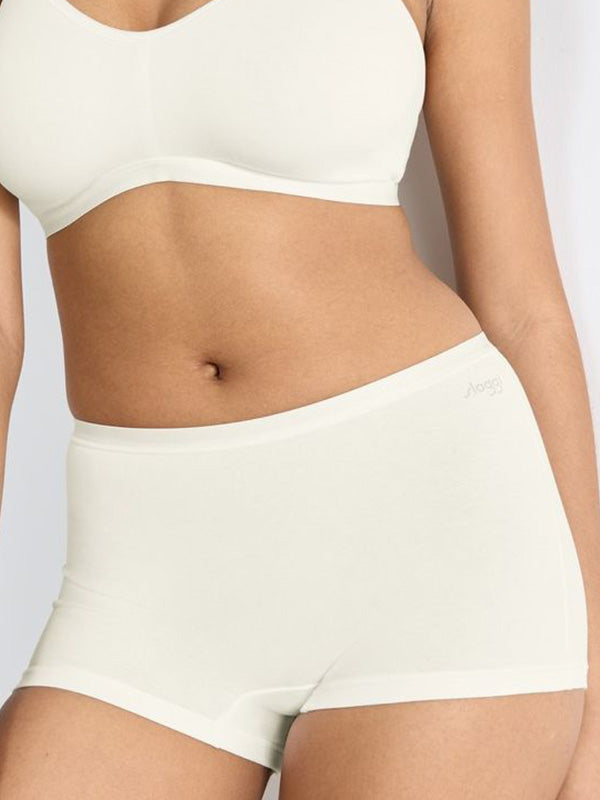 Sloggi 3 organinės medvilnės kelnaičių šortukų komplektas "Go Daily Silk White"