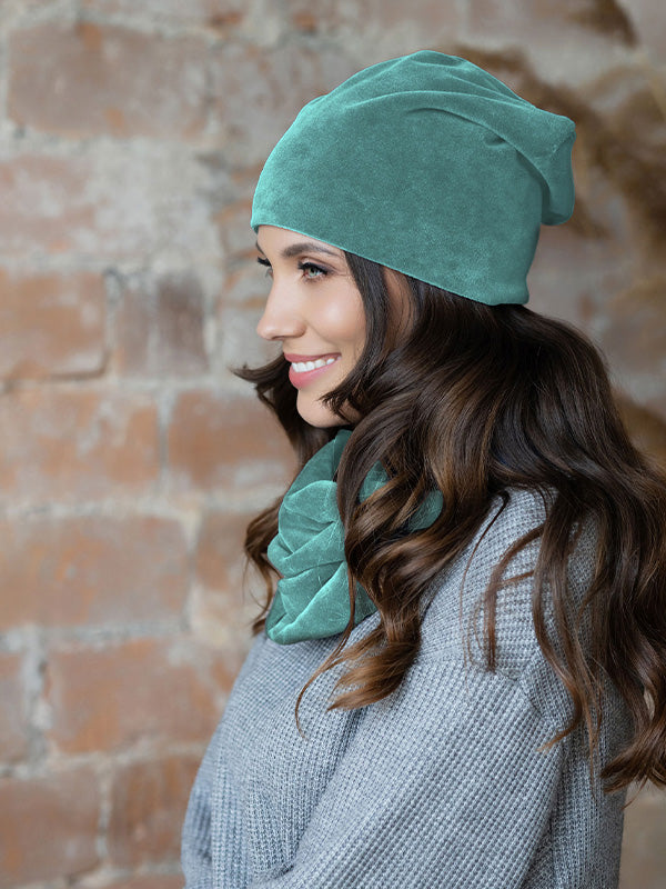 Lega veliūrinė kaklo mova "Kira Sea Green Velour"