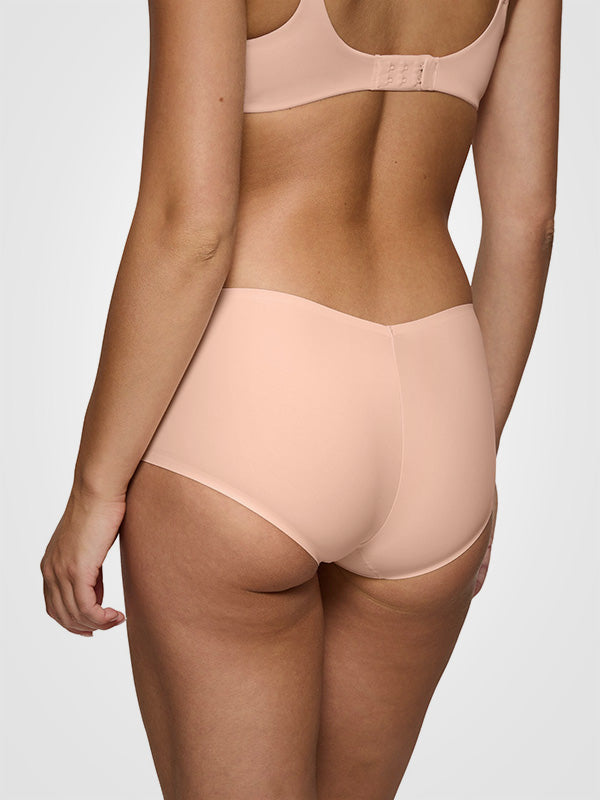Triumph besiūlės kelnaitės "Body Make Up Illusion EX Peach"