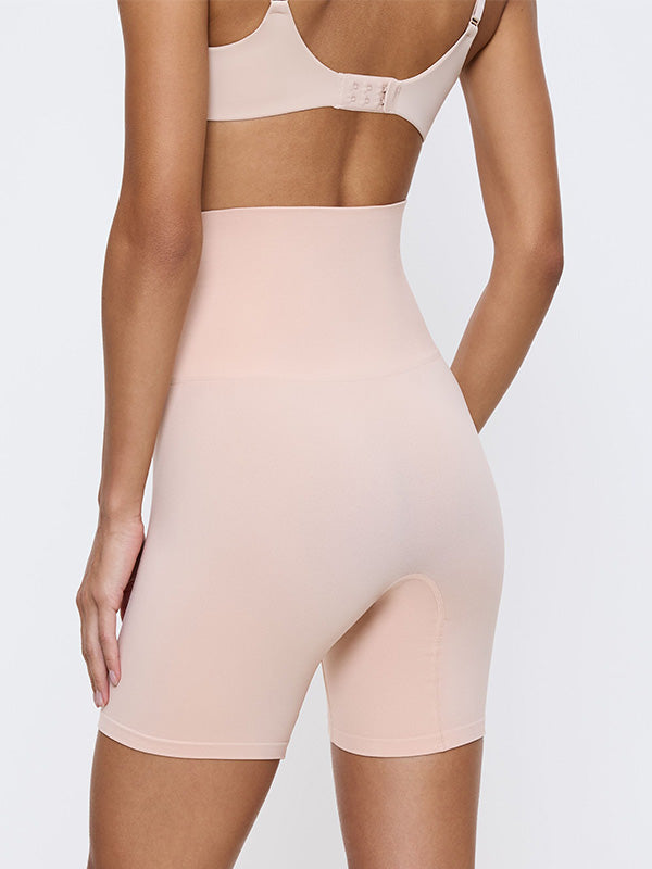 Triumph koreguojantys aukšto juosmens šortukai "Soft Sculpt L Nude"