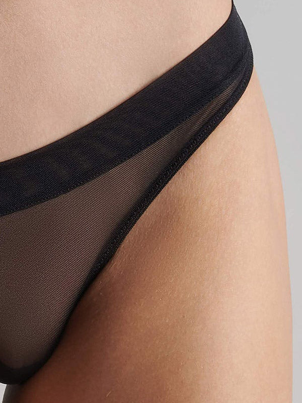 Maison Close perregimos tanga kelnaitės "Le Ravissant Black"