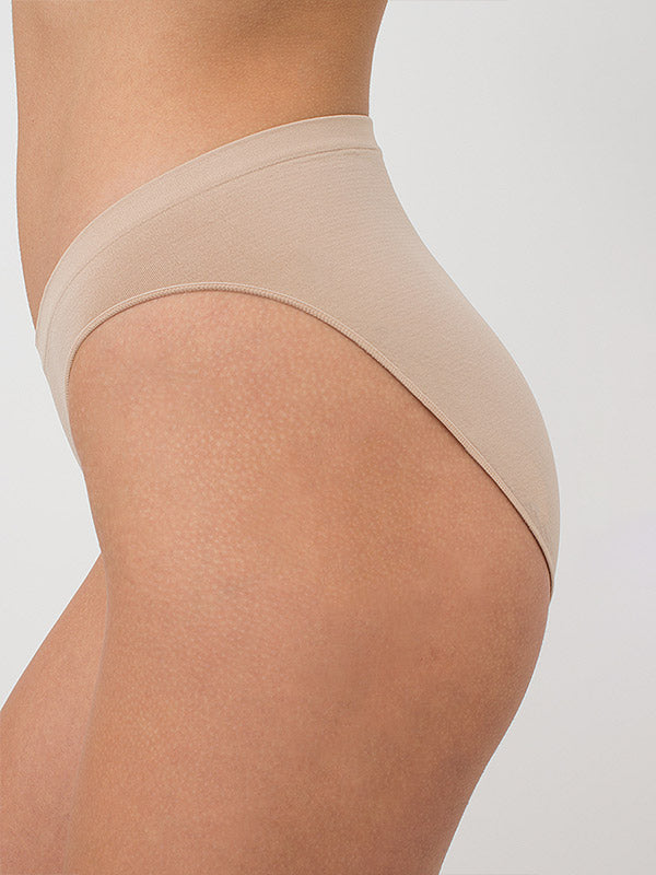 Giulia besiūlės klasikinės kelnaitės "Hi-leg Nude"