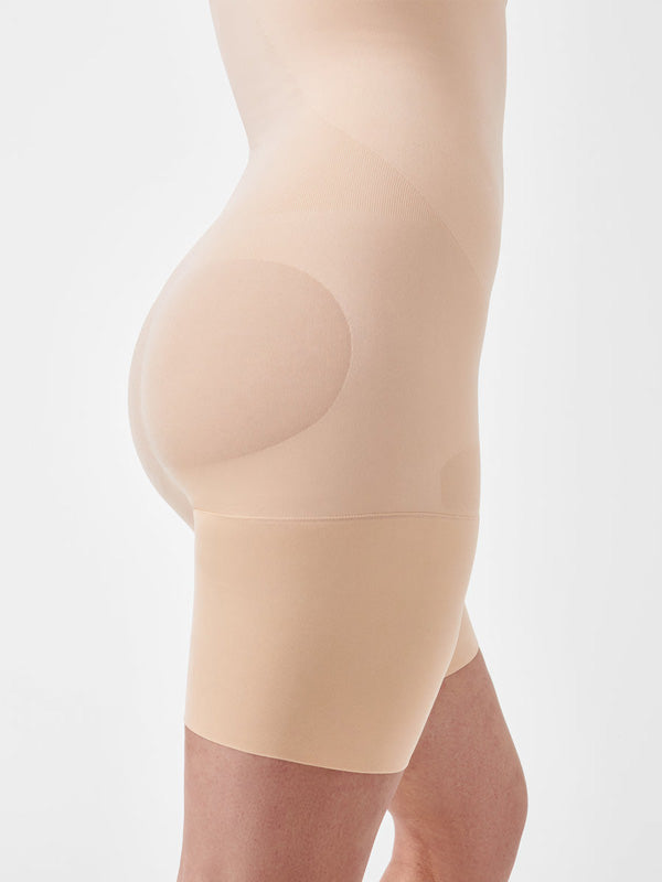 Spanx formuojantis bodis atvira krūtine "Seamless Power Nude"