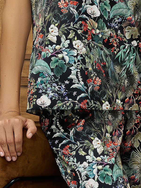Lega atlasinė pižama su ilgomis kelnėmis "Zelda Black - Multicolor Floral Print"