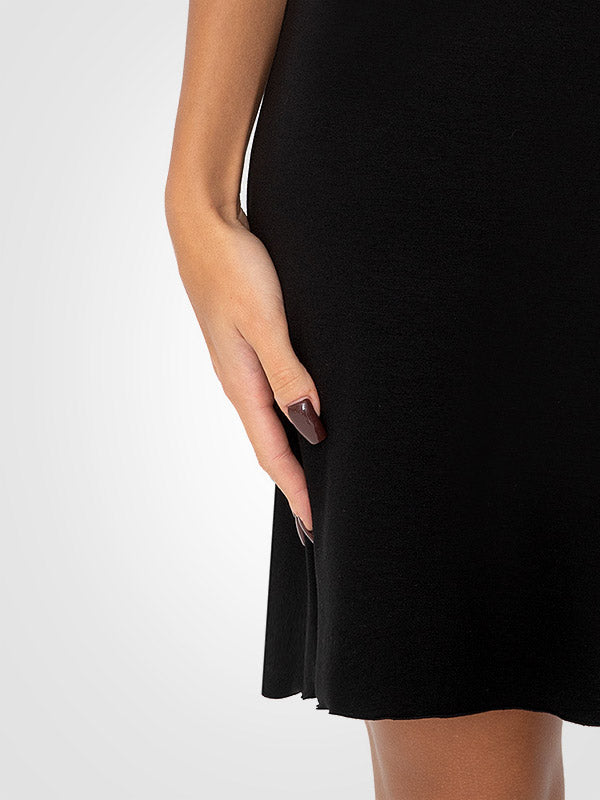 Donna viskoziniai naktiniai su nėriniuotomis rankovėmis "Mirella Black - Red"