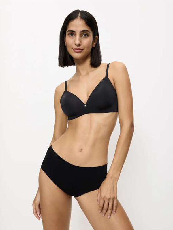 Triumph besiūlės aukšto juosmens kelnaitės "Smart Invisible Maxi Black"