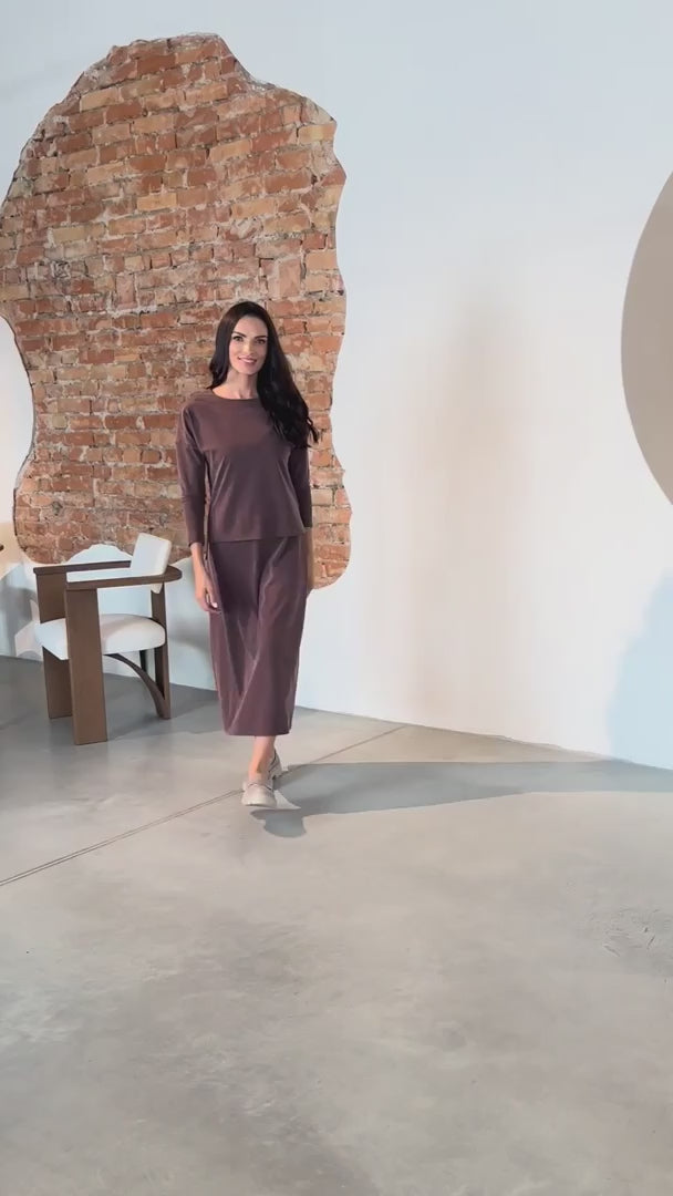 laisva liocelio palaidinė judesyje